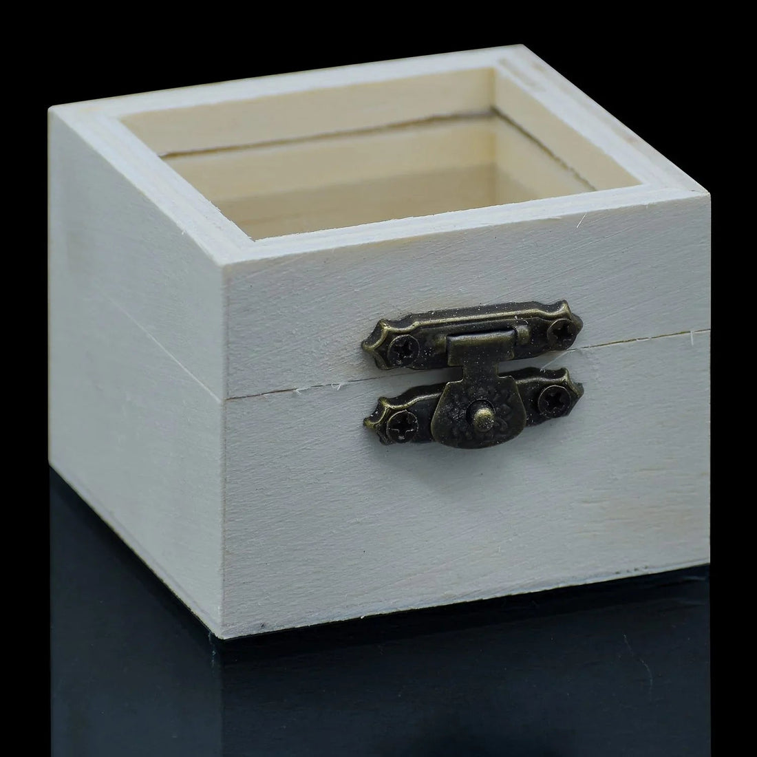 Wooden Empty Box Small Top Window AM037