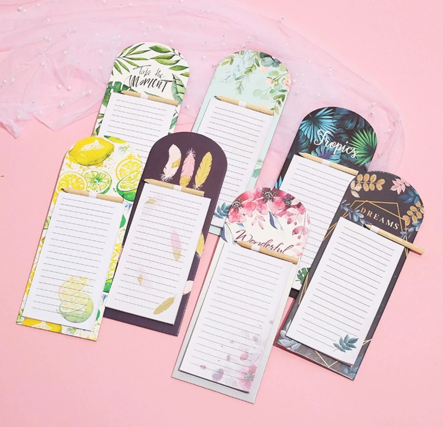 Mg6304 Magnetic Planner With Pencil 27X10.5Cm