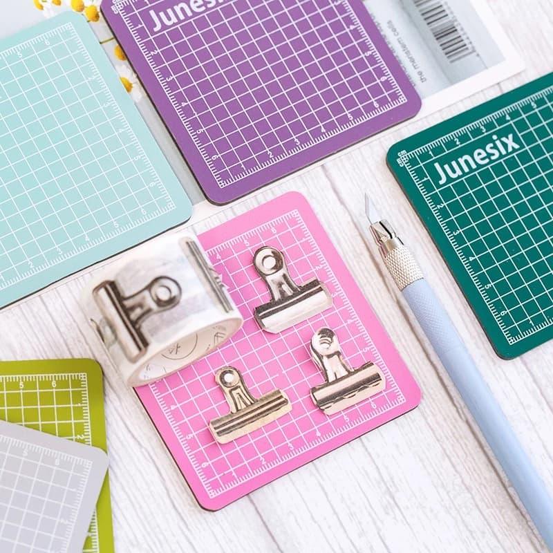 ( ) Cute Miniature Model Cutting mat l Pack of 1 l 6 cm x 6 cm