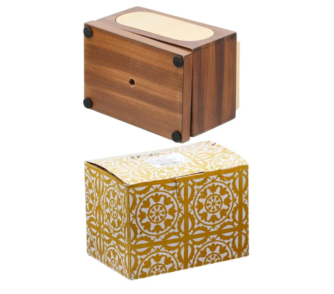 Wooden Pen Stand JP20