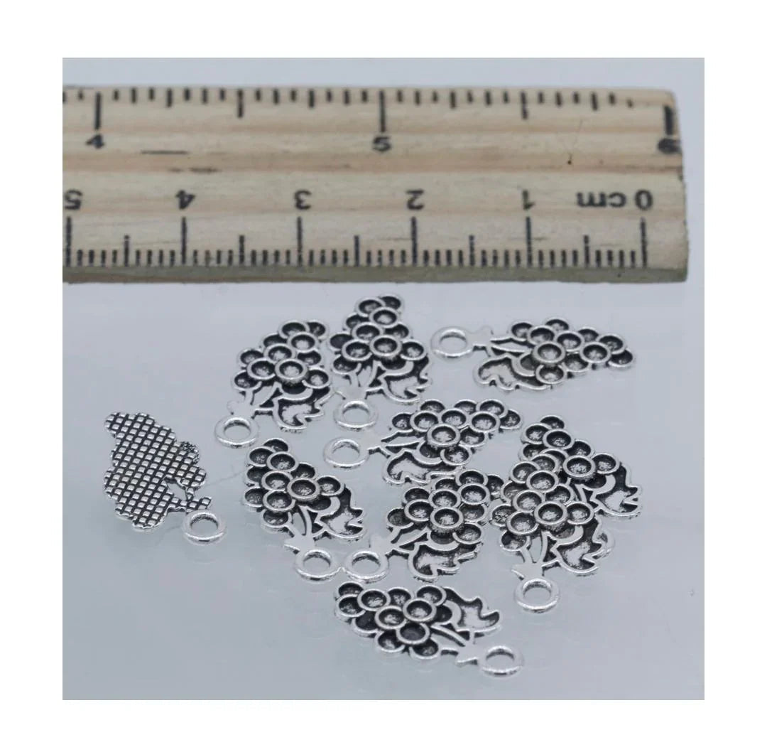 Metal Craft Fitting 10 Pics Grapes MC-3716