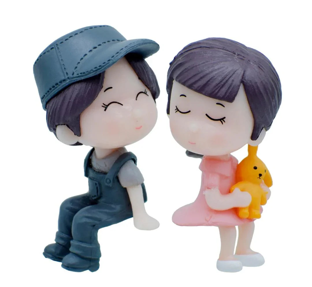 Miniature Model Sitting couple (C0536-3/4) MMA23