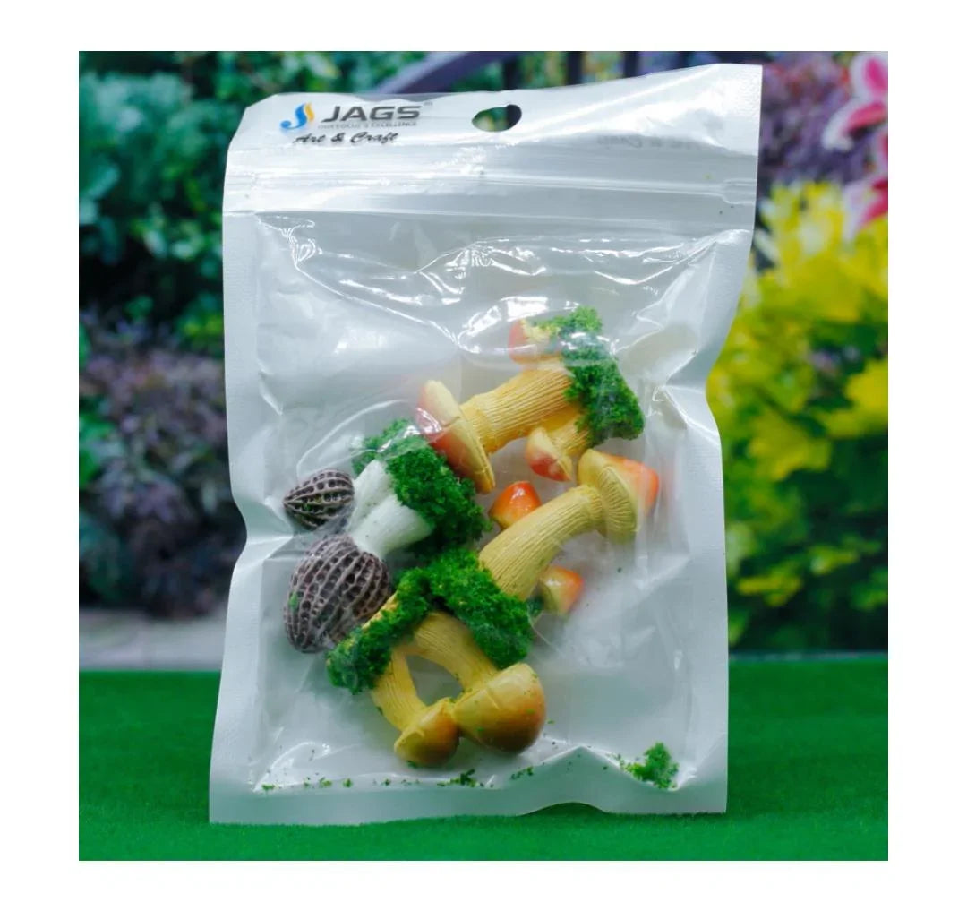 Miniature Model Mushroom 4Pcs Set C1299-1/2/3/4 C1299-1-4