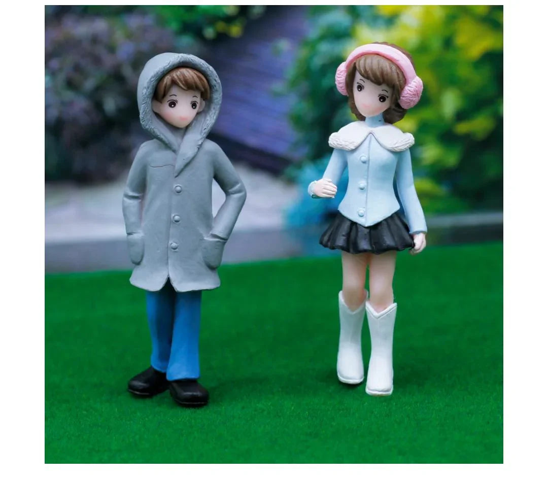 Miniature Model Couple Set Greay&Blue C0163-1 To 2 C0163-1-2