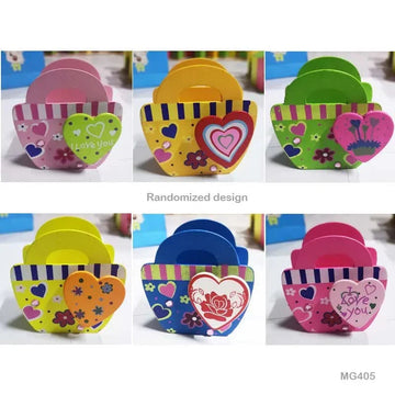 MG Traders Pack Pen Wooden Love Basket Pen Holder (Mg405)  (Contain 1 Unit)