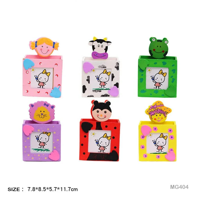 MG Traders Pen Stands Wooden Pen Stand With Clip Cc (Mg404)