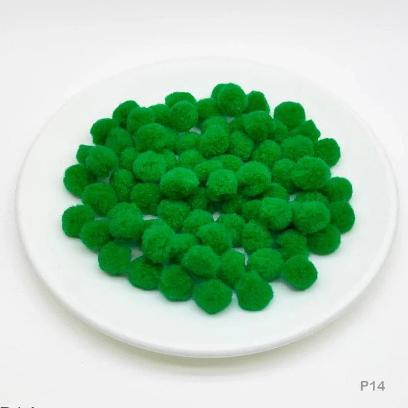 MG Traders Pompom & Pipe cleaner Pompom Plain Midium 2Cm P14 D Green 500Pc (P14)